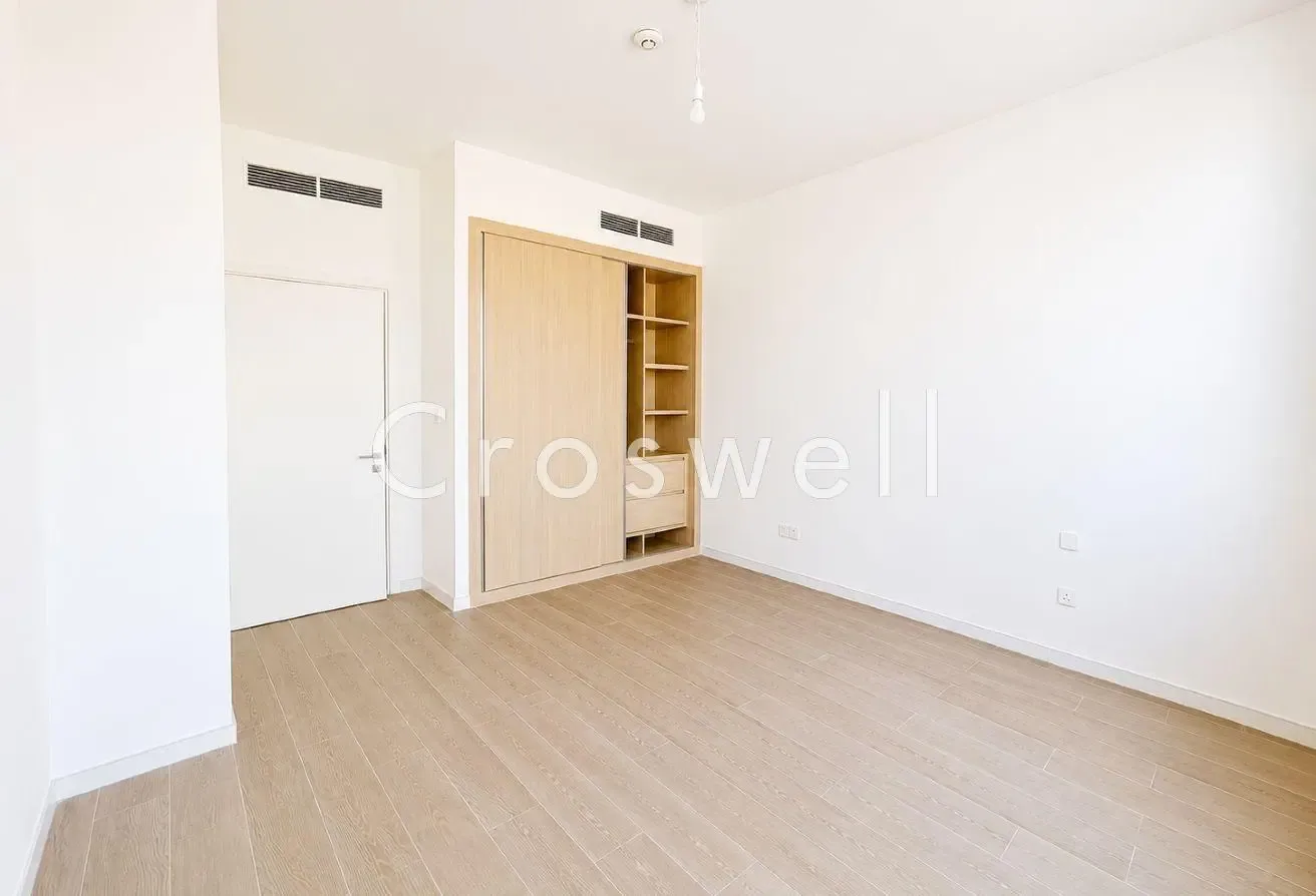 True Corner | Big Plot | Internal Unit