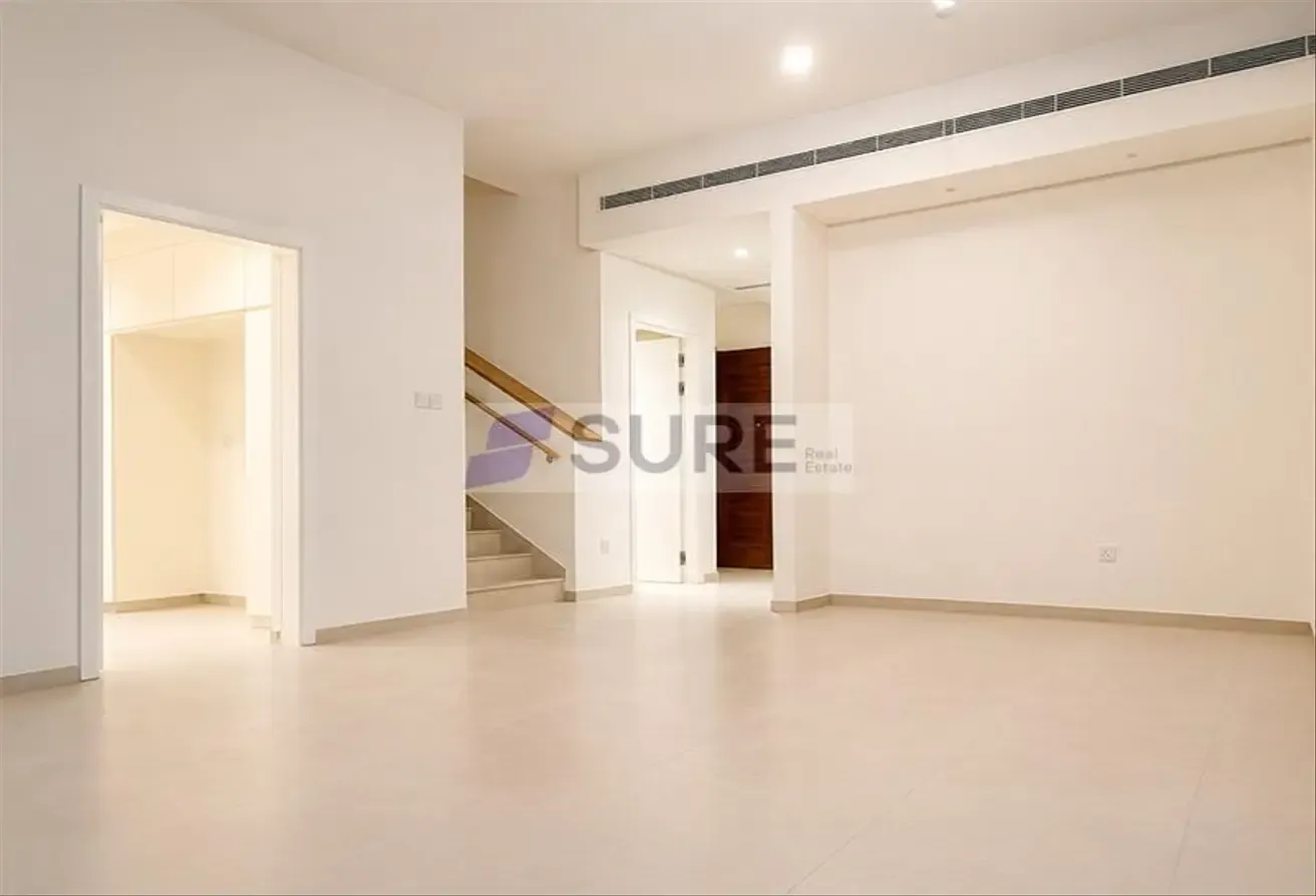 Middle Unit T2 | Multiple Options | Community View