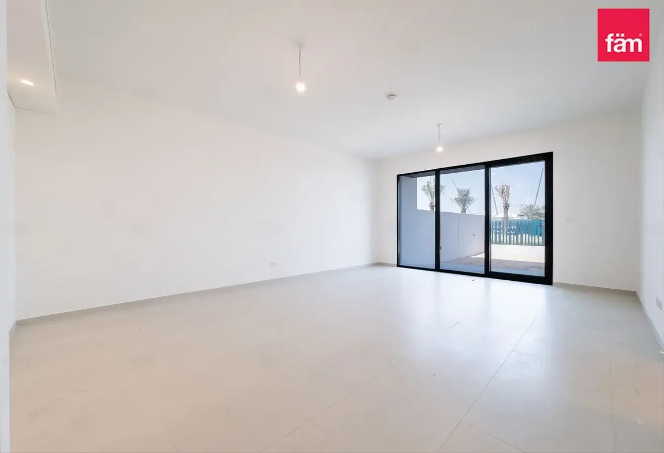 Brand New | Large Size | Be The First Tenant