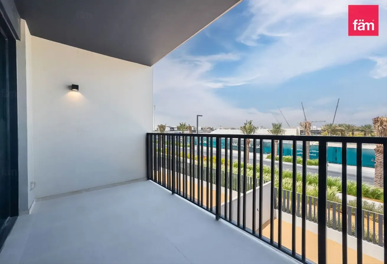 Brand New | Large Size | Be The First Tenant
