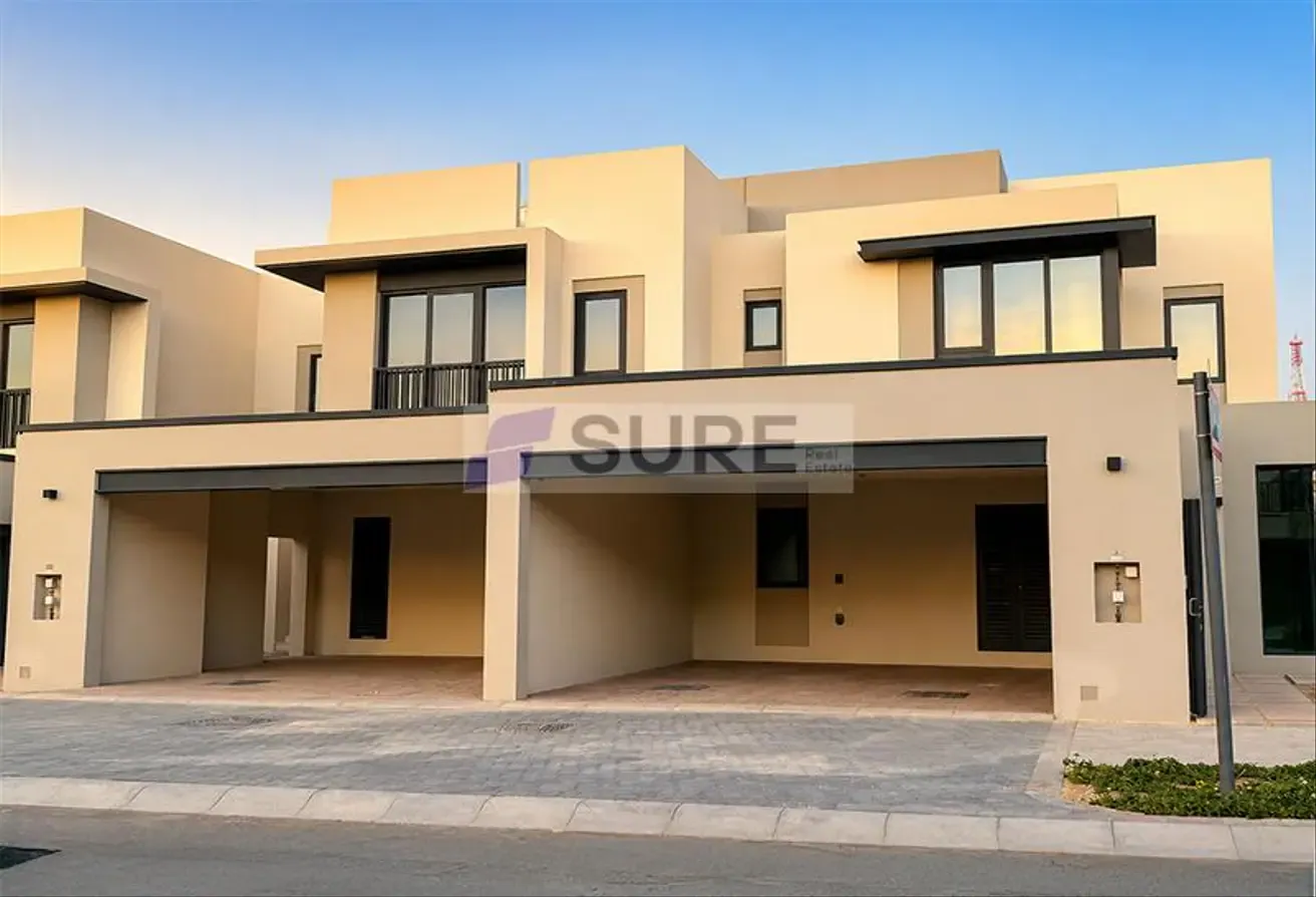 Middle Unit | Type T1 | 3 Bedroom | School View