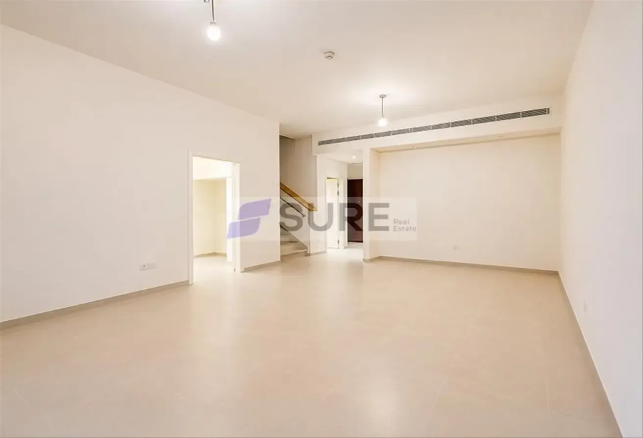 Middle Unit | Type T1 | 3 Bedroom | School View