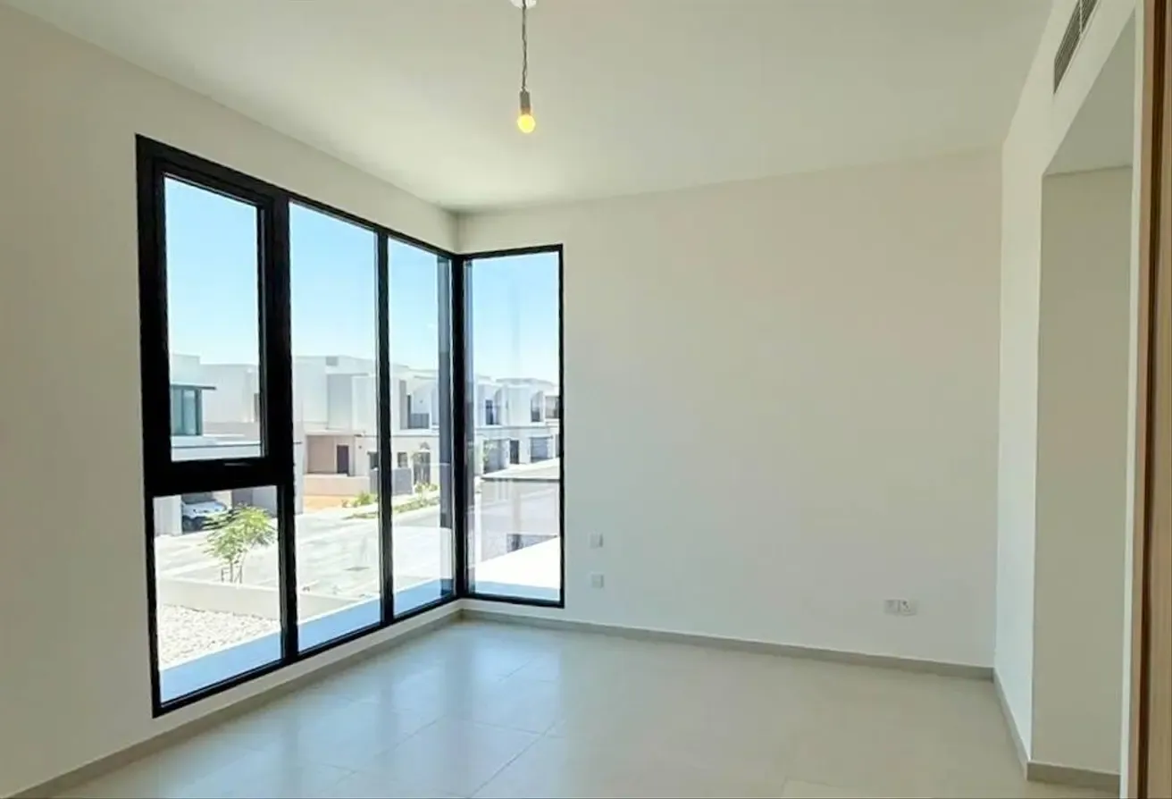 Elevated Plot | Corner Unit | Close to Club