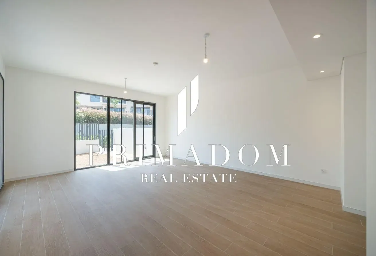 Luxury 4BR | Brand New | Single Row | Vacant