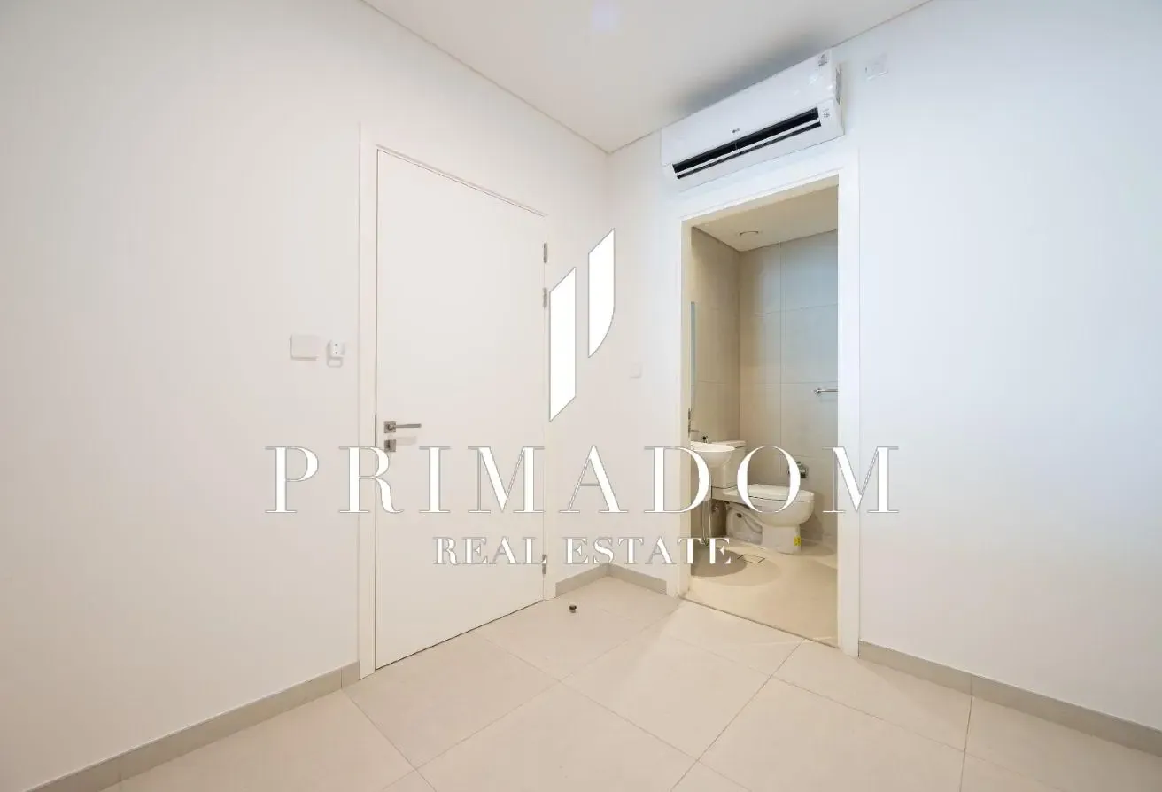 Luxury 4BR | Brand New | Single Row | Vacant