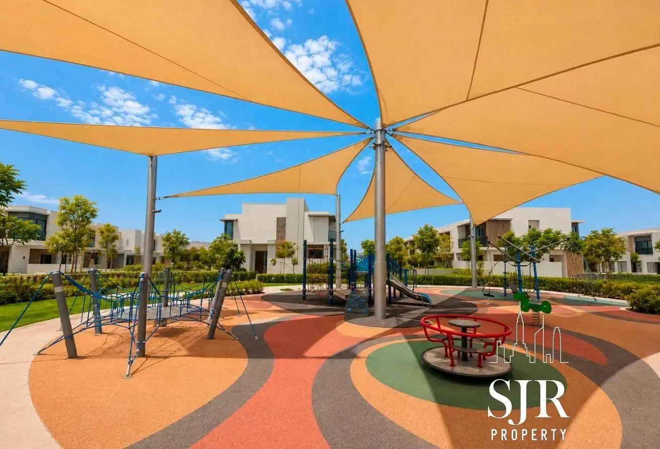 Motivated Owner | Single Row | Backing Park | 3BR