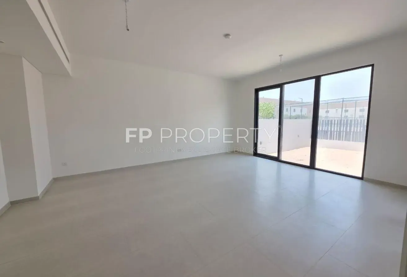 Brand New 4BR + Maid I Large Layout I Private Entr