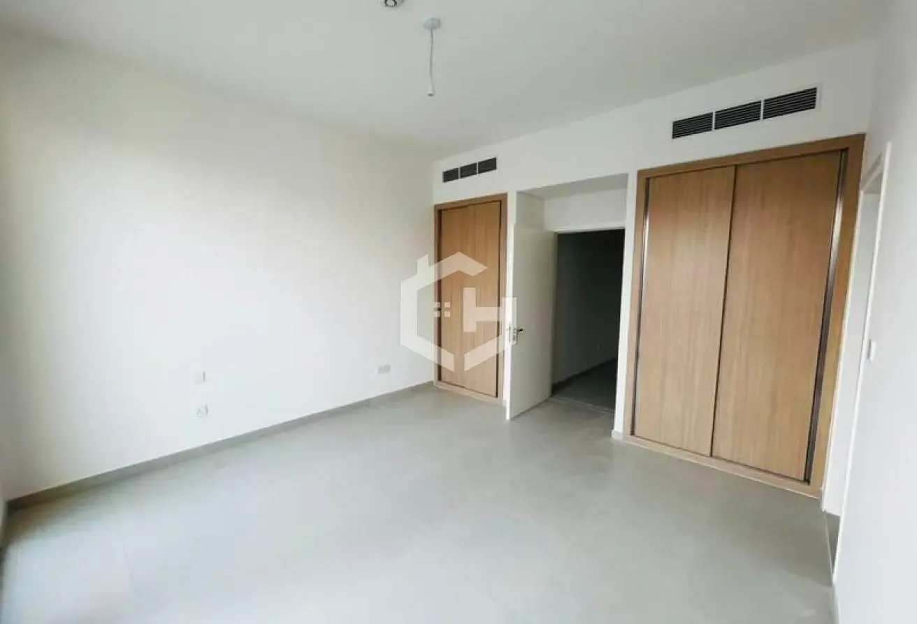Vastu Unit | Close to Park | Best Location