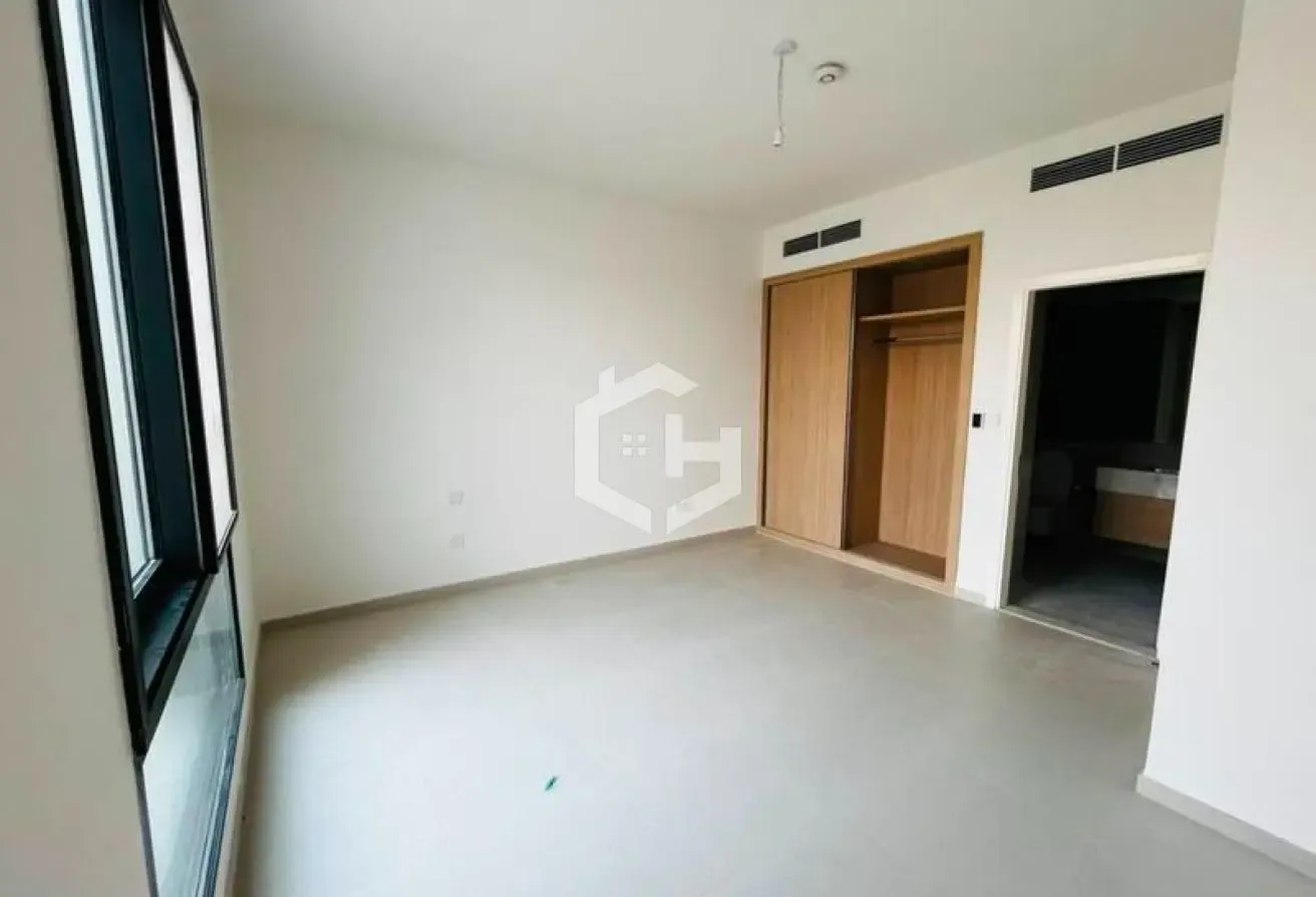 Vastu Unit | Close to Park | Best Location