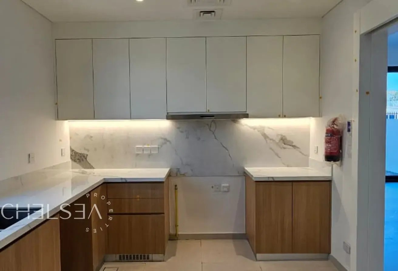 NEAR AMENITIES | VACANT | UNFURNISHED