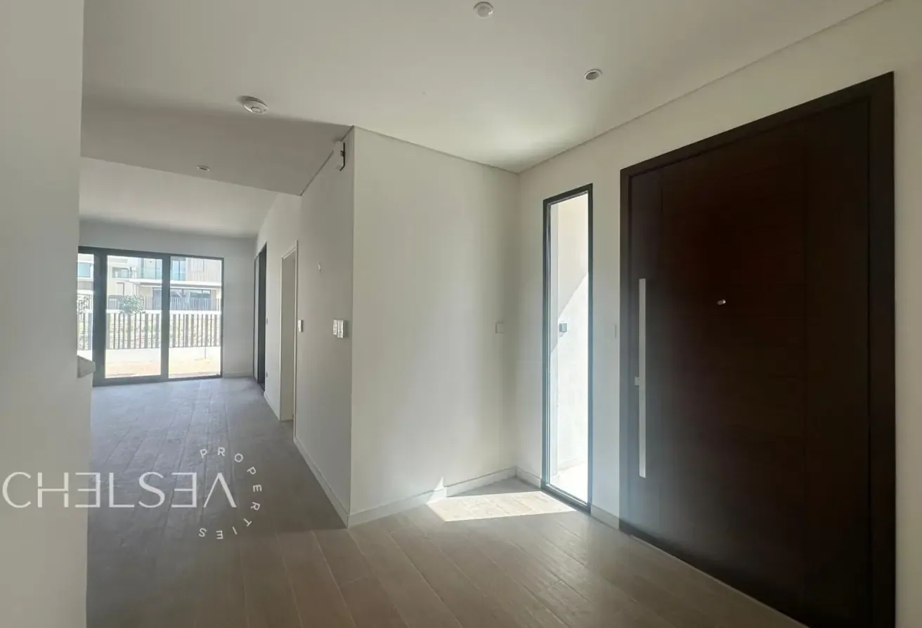 NEAR AMENITIES | VACANT | UNFURNISHED