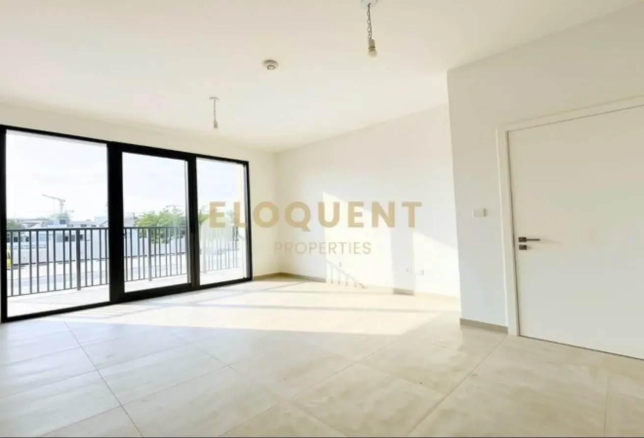 Contemporary Living | Brand New | Prime Location