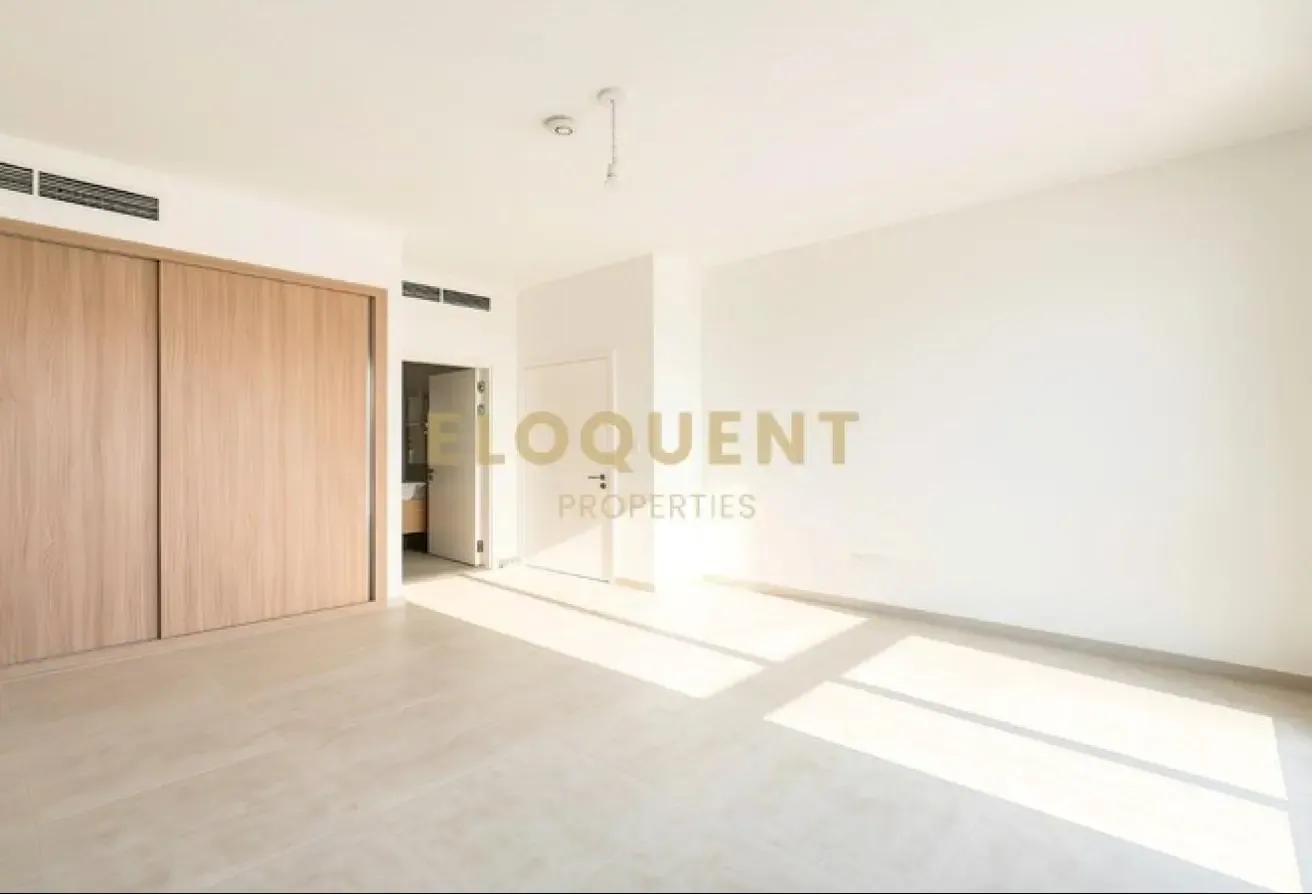 Contemporary Living | Brand New | Prime Location