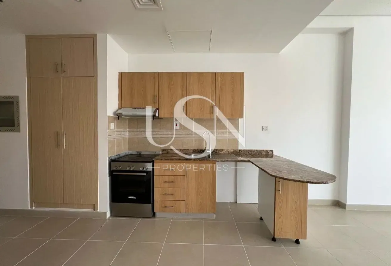 1 Month Free | 1 Bedroom | Unfurnished | Vacant