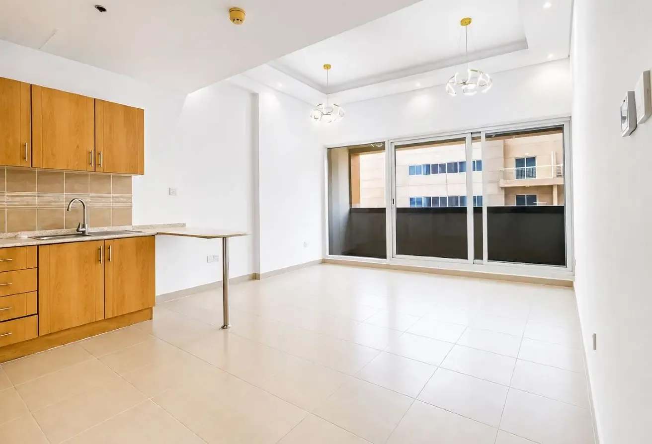 Modern 1BR | Attached Wardrobe | Balcony | DSO