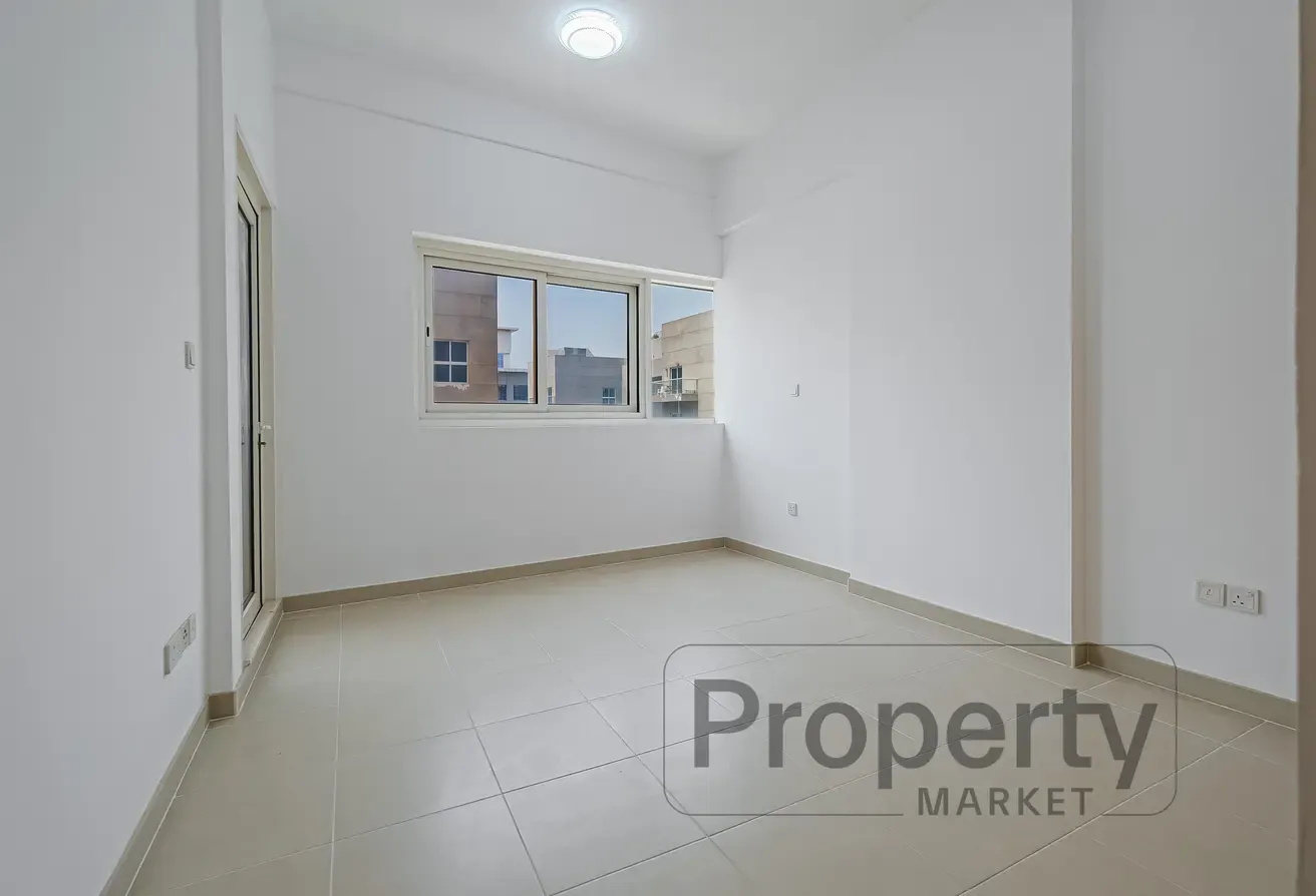 12 Payments Option | High Floor | Near Mall