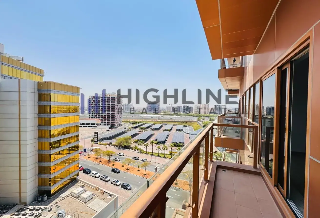 Spacious 1BR with Balcony | opposite Silicon Central mall