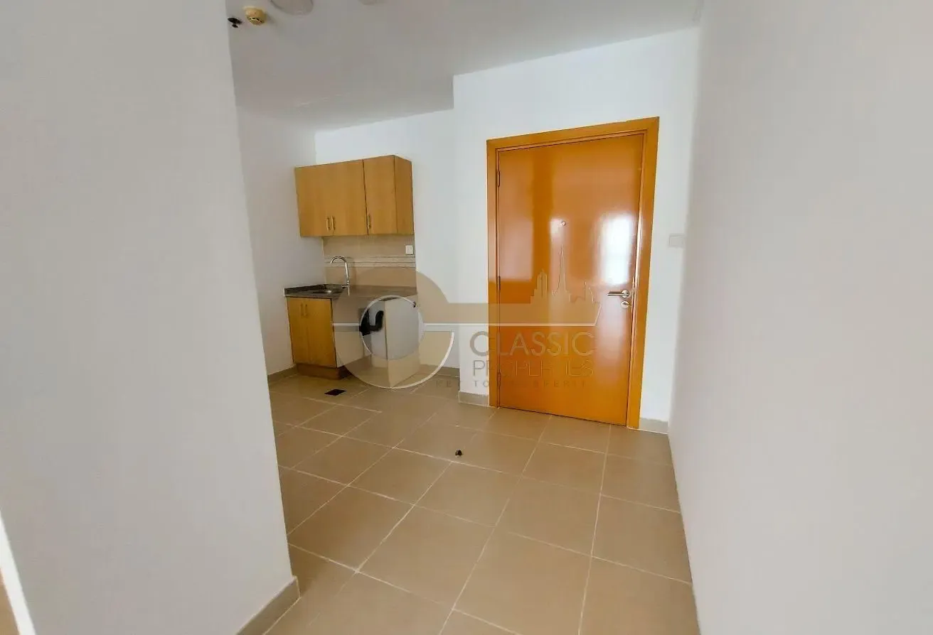 AMAZING SEMI CLOSED KITCHEN|1ST 4 WEEKS RENT FREE