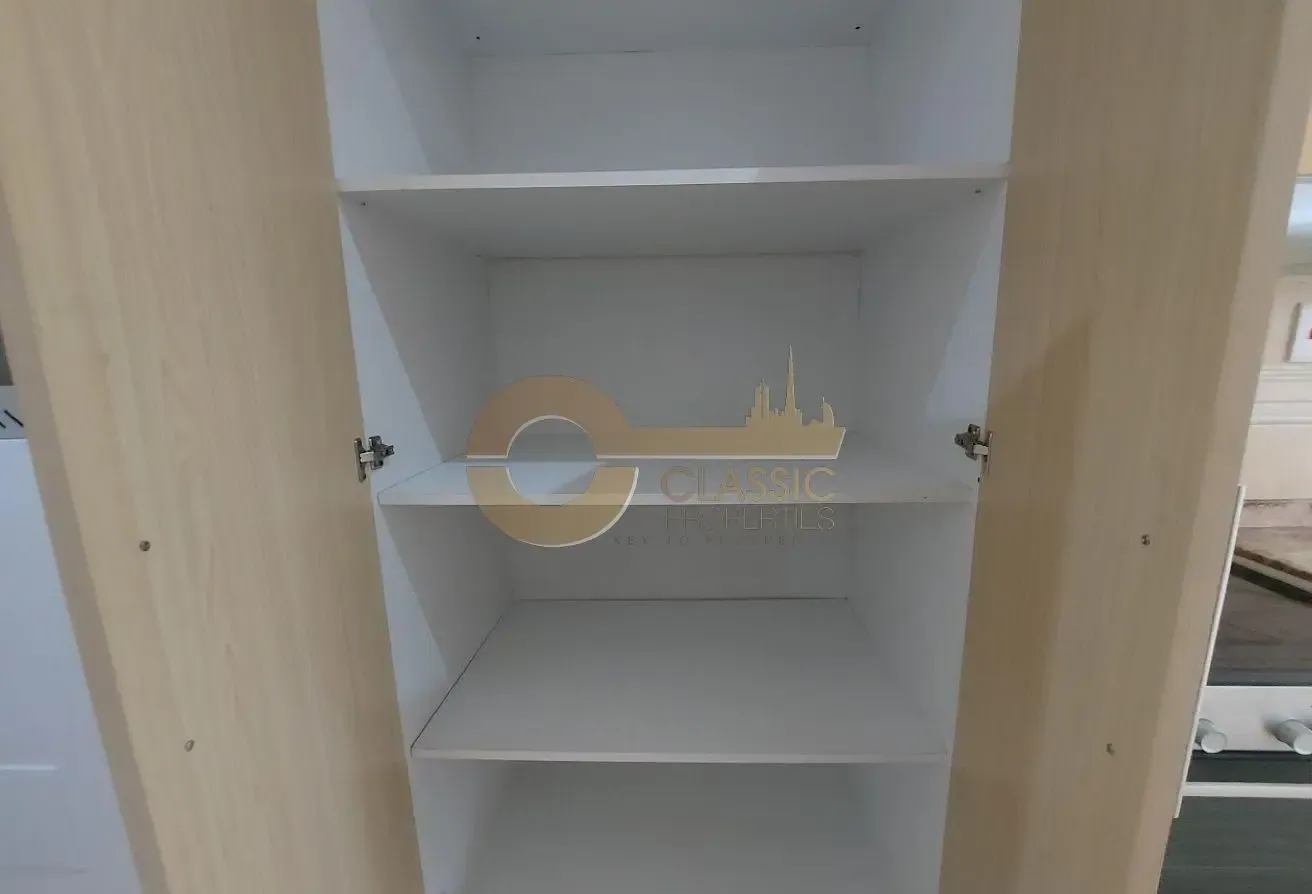 HIGH FLOOR | OPEN KITCHEN | 4 WEEKS RENT FREE