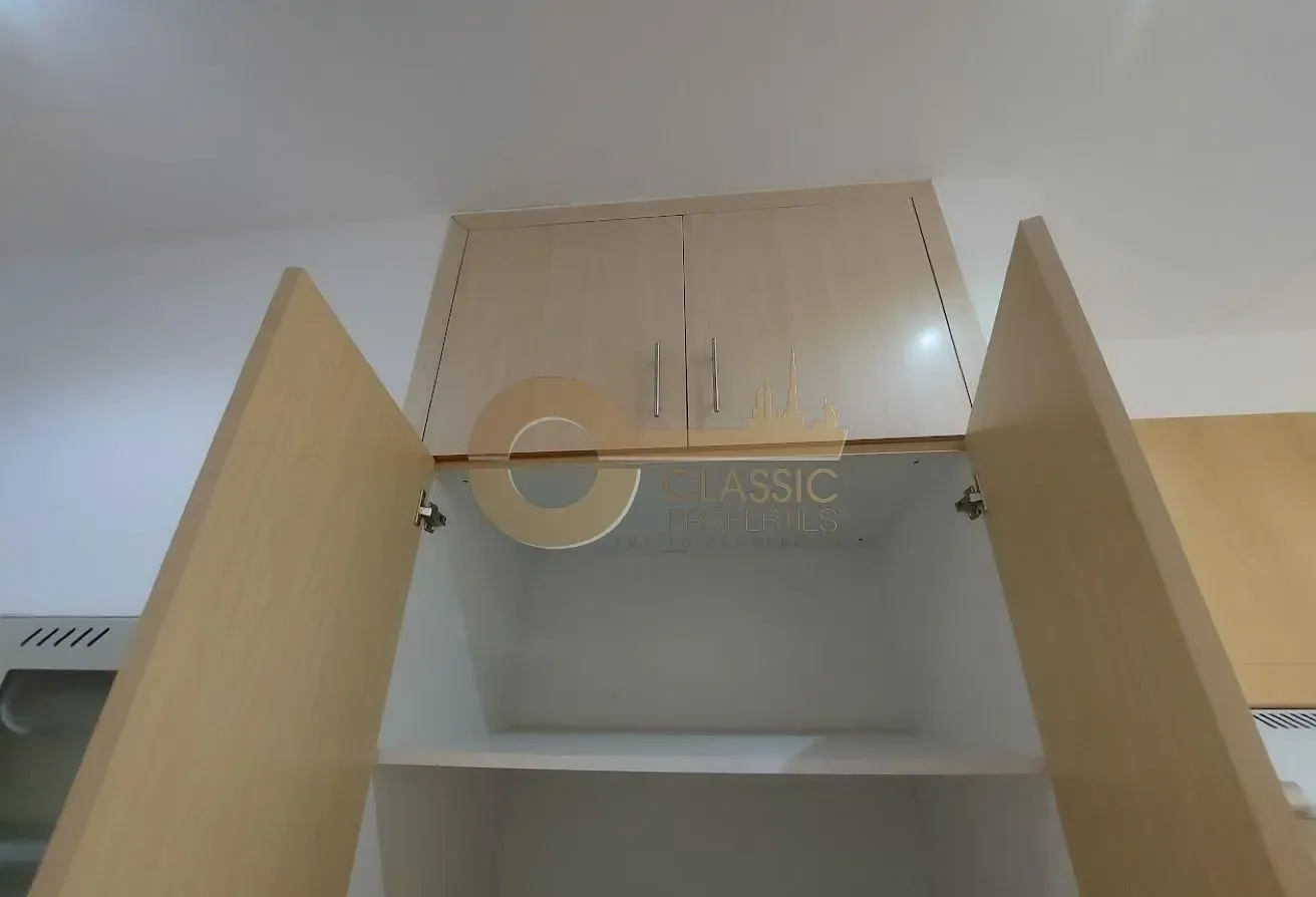HIGH FLOOR | OPEN KITCHEN | 4 WEEKS RENT FREE