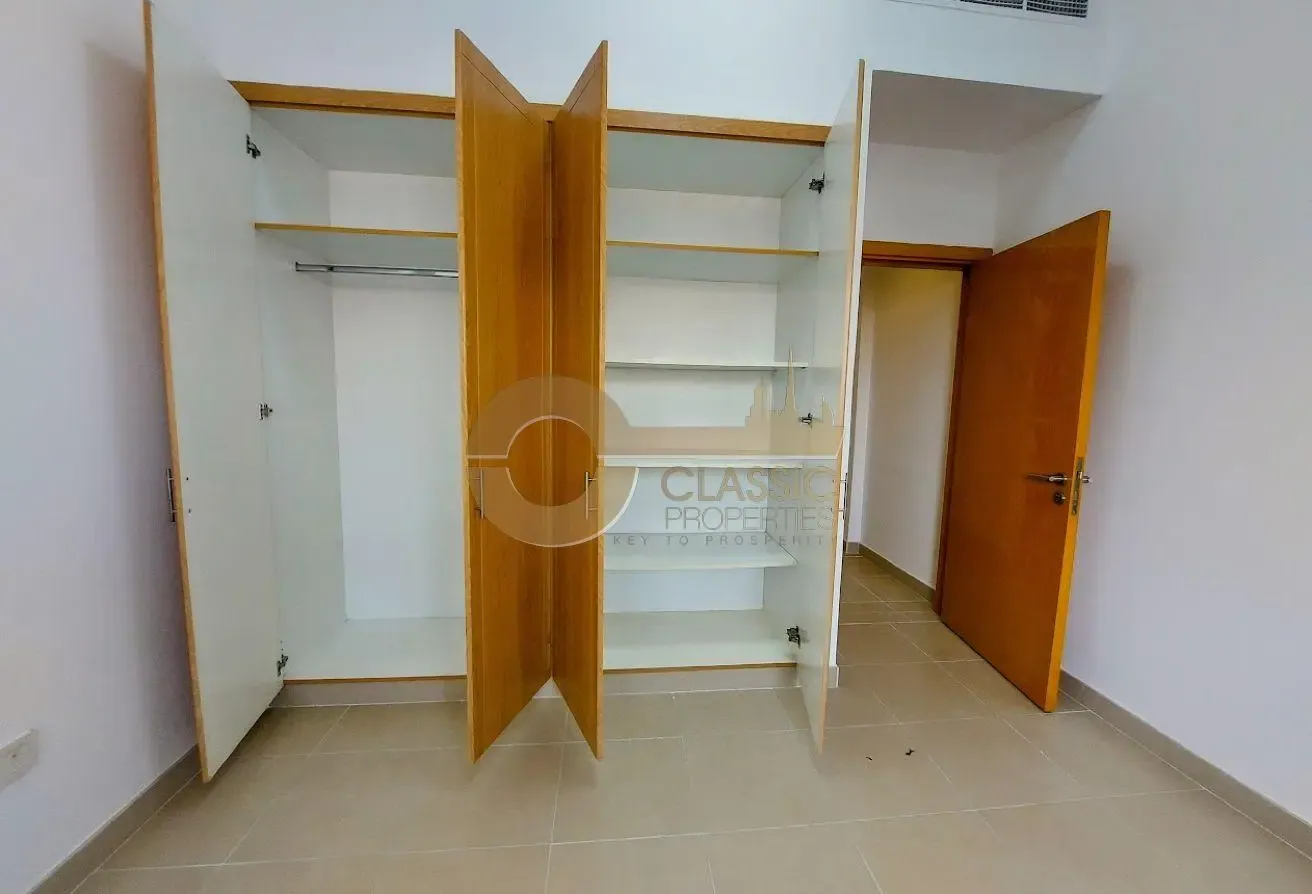 HIGH FLOOR | OPEN KITCHEN | 4 WEEKS RENT FREE