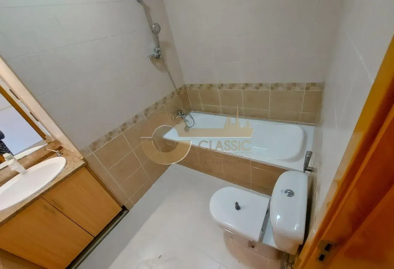 HIGH FLOOR | OPEN KITCHEN | 4 WEEKS RENT FREE
