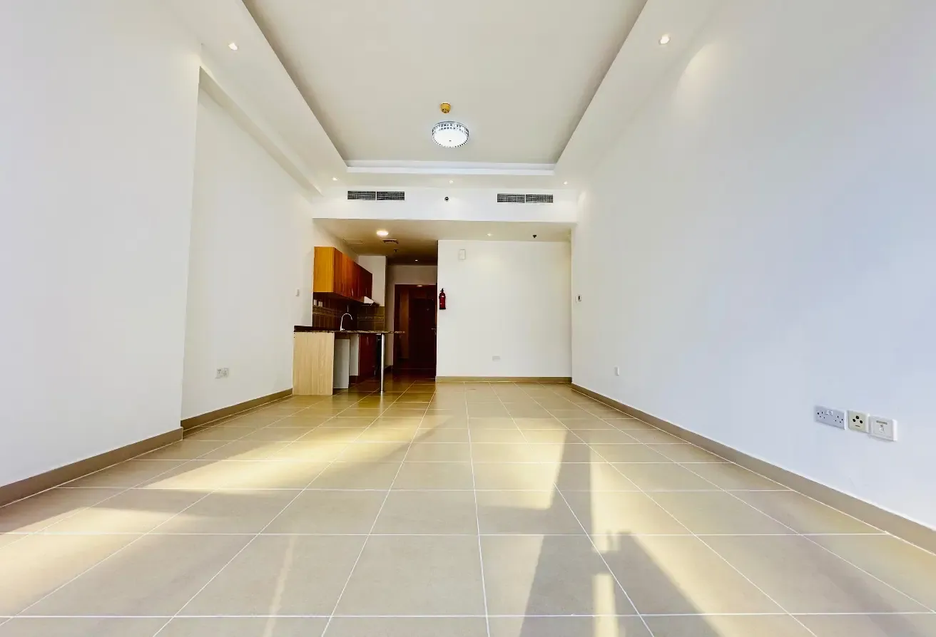 Best Offer | 1 BHK | 1 Month Free | Close to mall