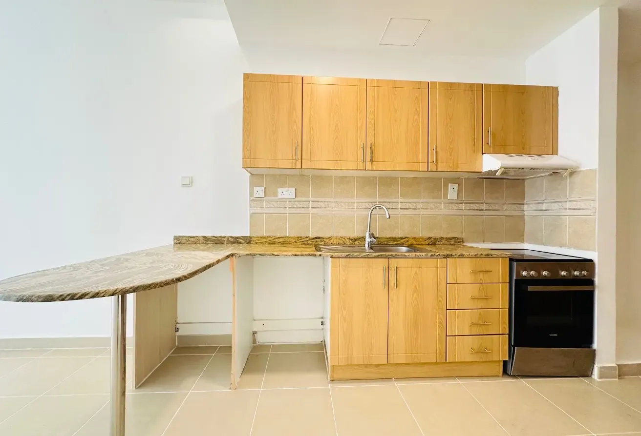 Best Offer | 1 BHK | 1 Month Free | Close to mall