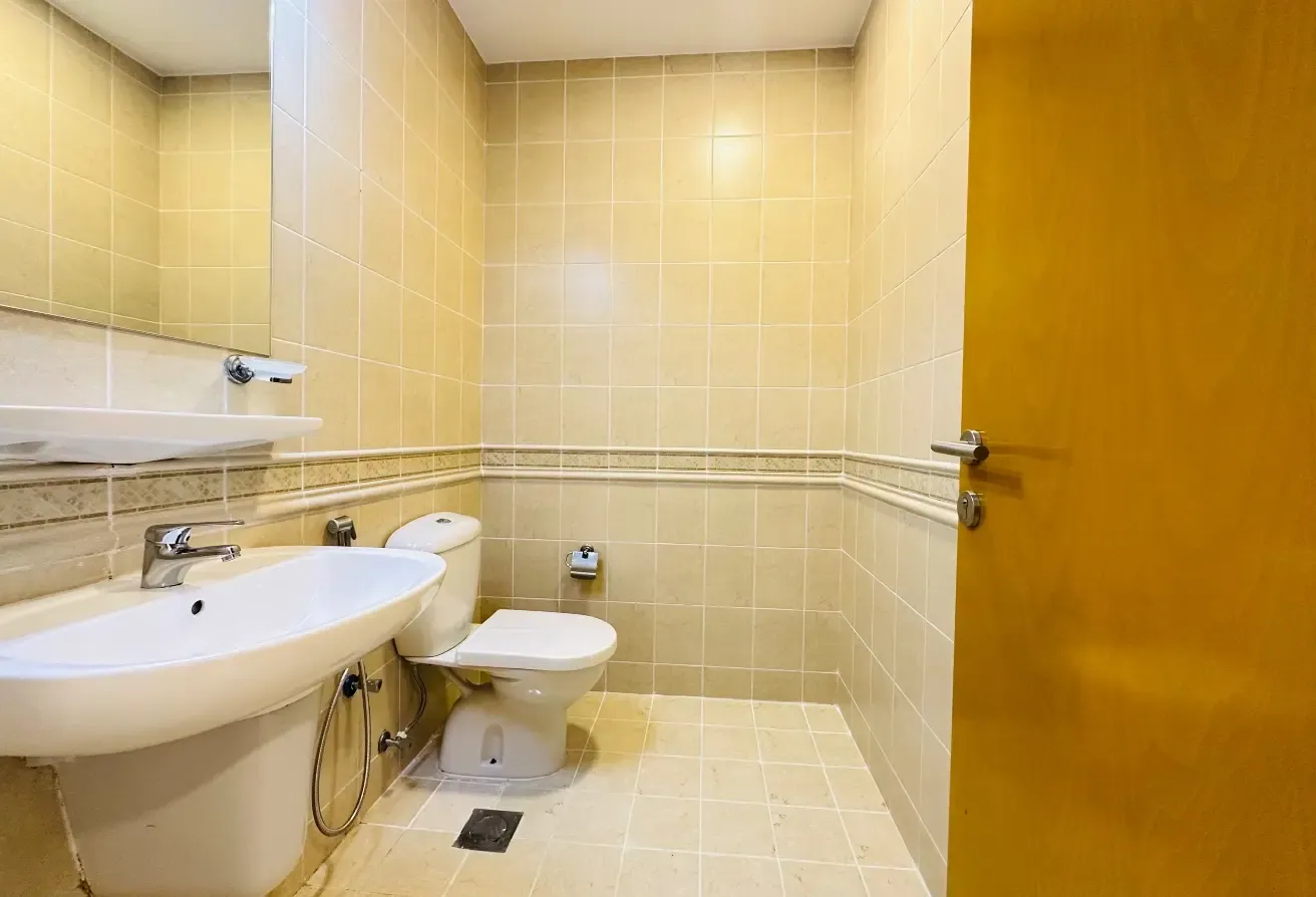 Best Offer | 1 BHK | 1 Month Free | Close to mall
