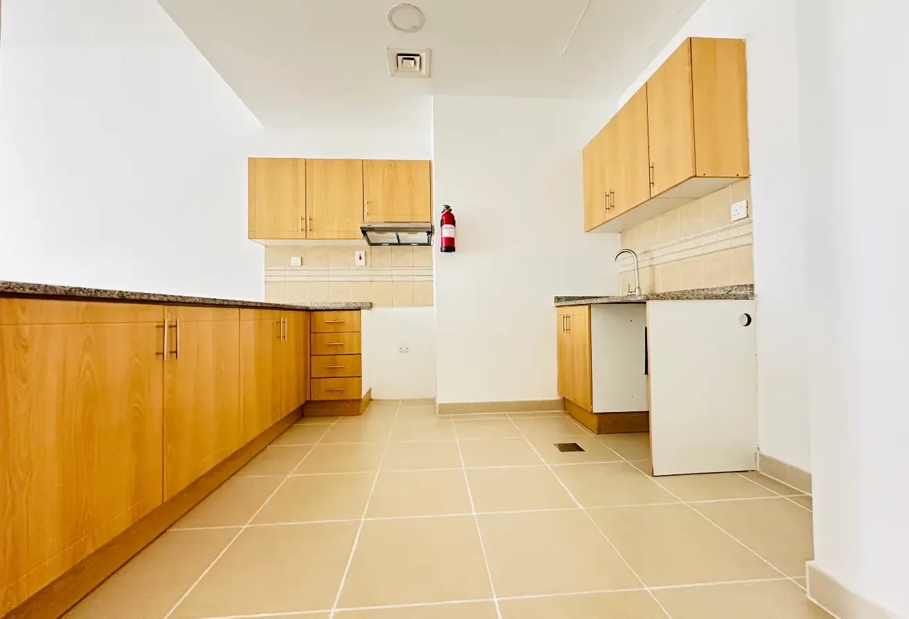 Spacious 1 BHK | 1 Month Free | Walking Distance