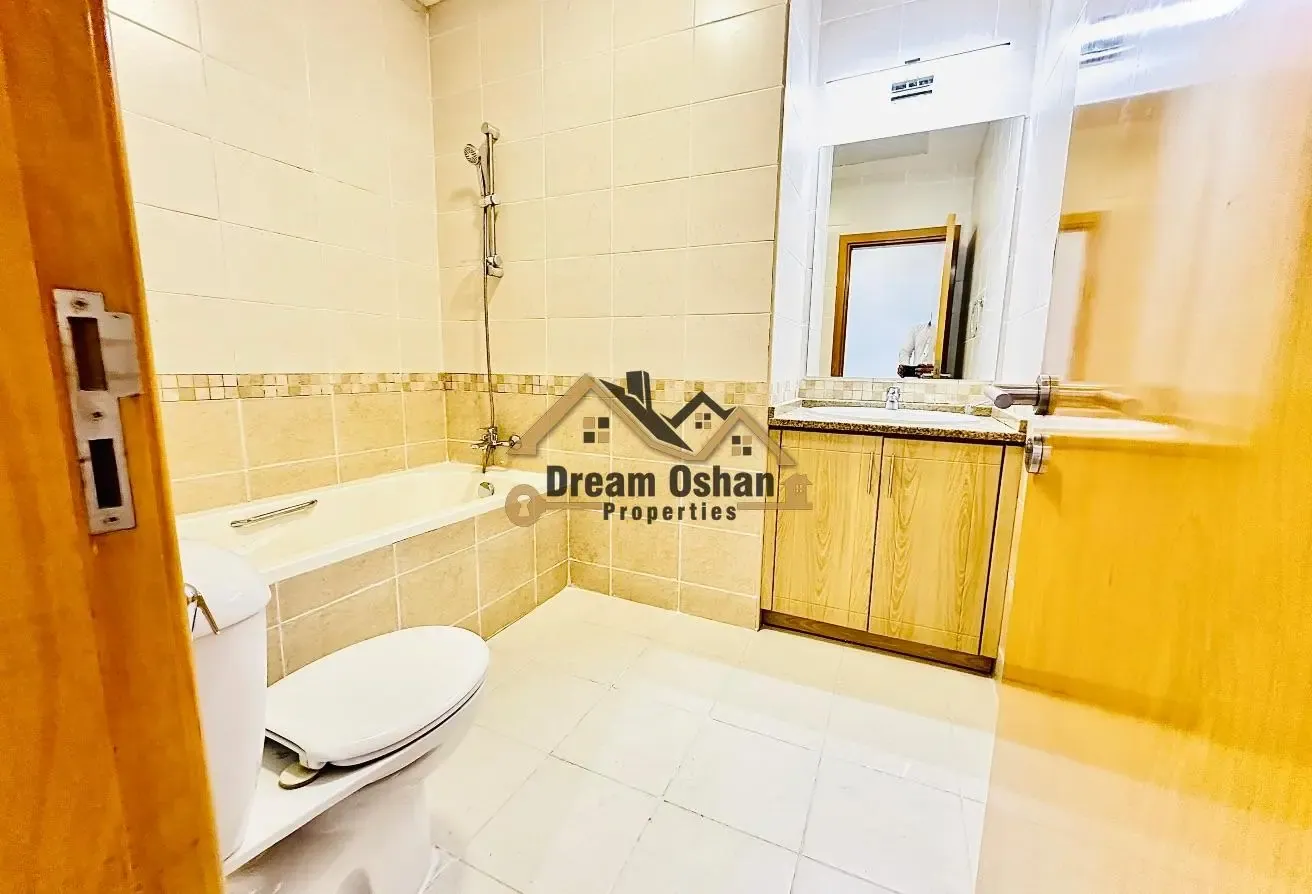 Hot offer with 1Month FreeClose To Emirates Tower