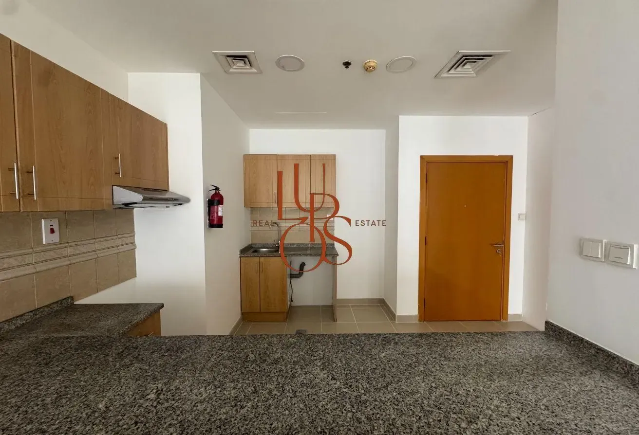 Bright 1BR | Spacious Layout | ASB Tower