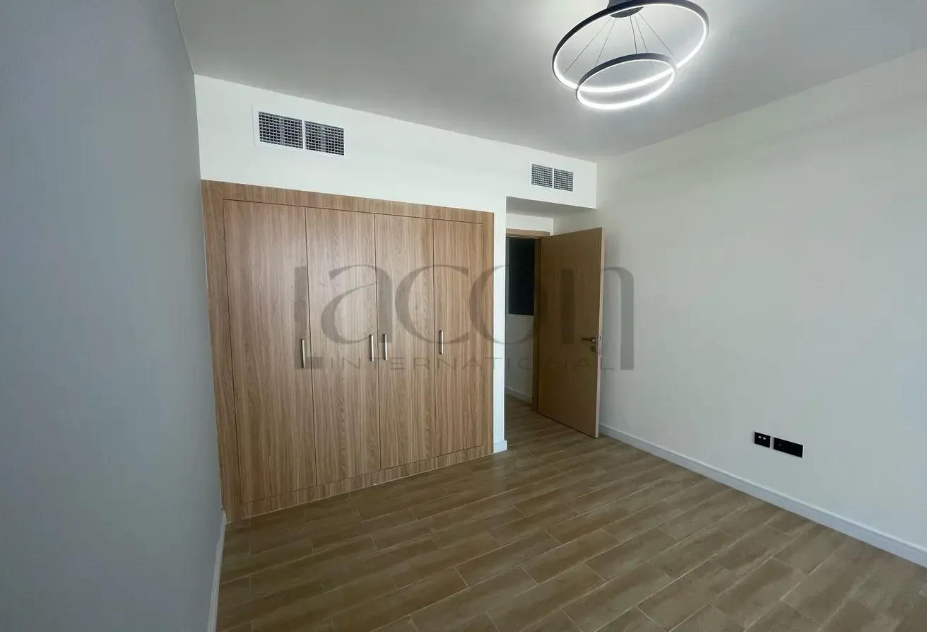 Upgraded | Corner Unit | Exclusive