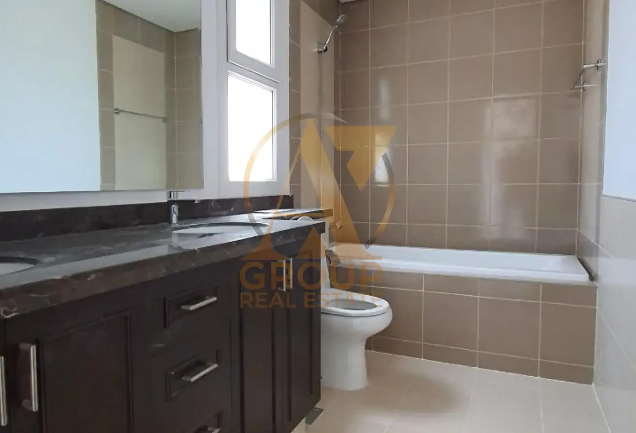 Negotiable Best Price 3 bedroom With Maid Prime Location Must see