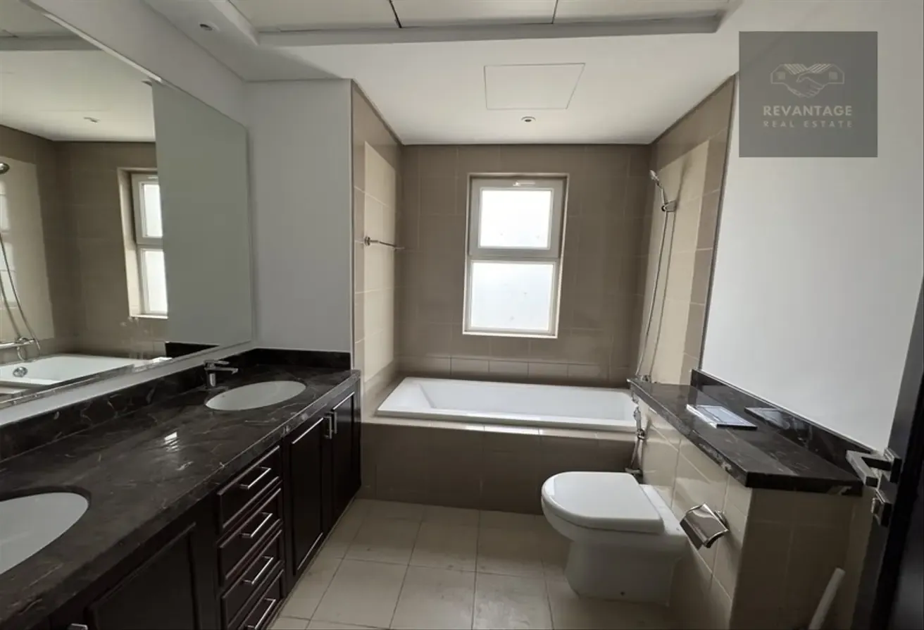 Exclusive | Single Row | Internal Road | Vacant