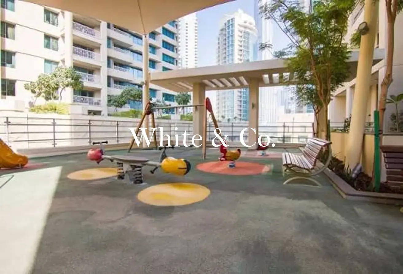 Big Layout | Furnished | Burj & Blvd View