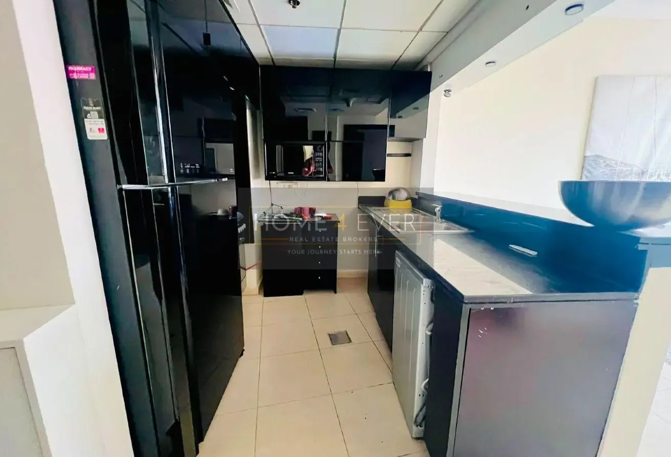 Fully Furnished | Vacant | Quality Living