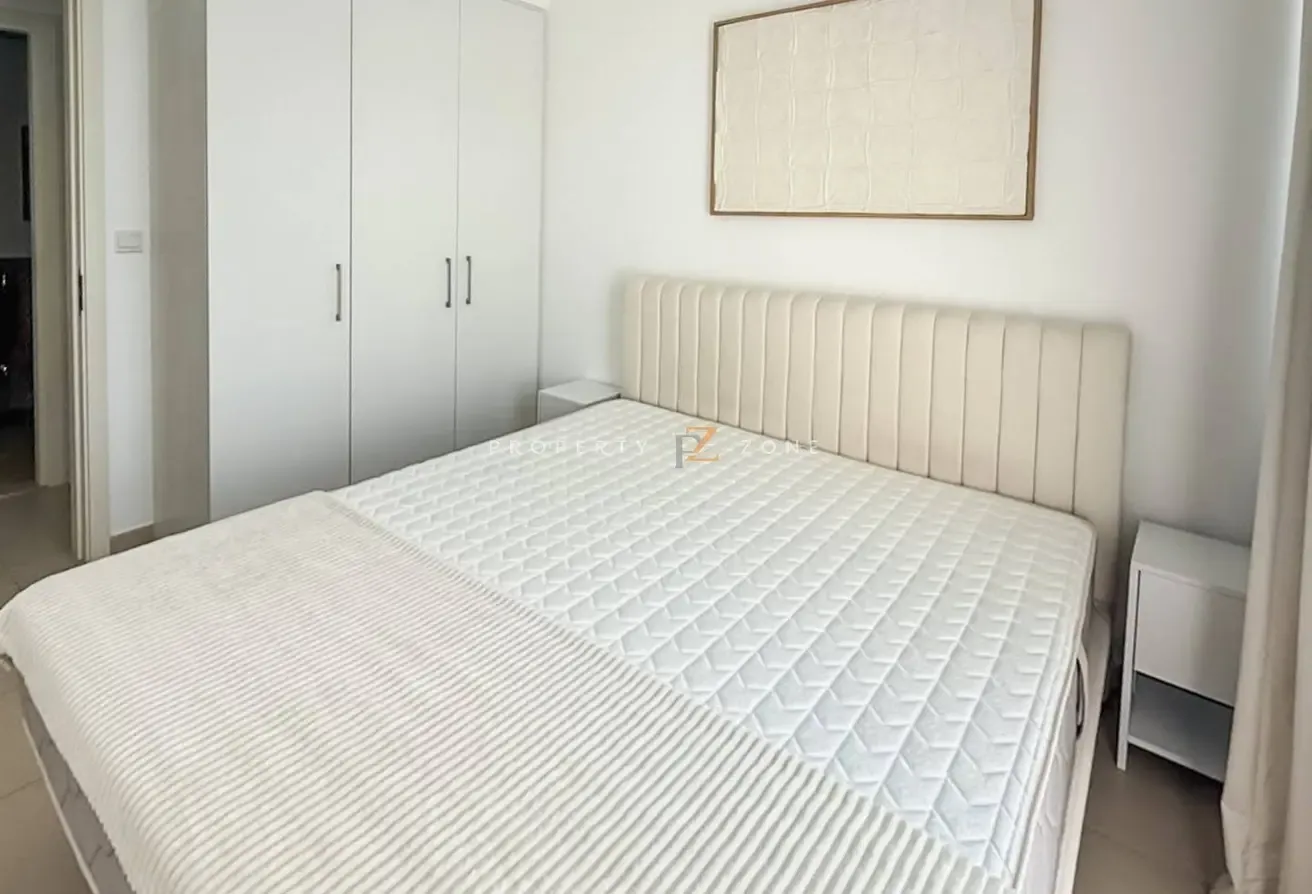 Multiple Cheques | Pool View | Fully Furnished
