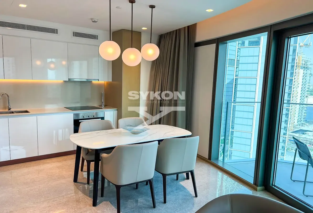 Furnished |  2 Bedroom | Marina and Creek Views