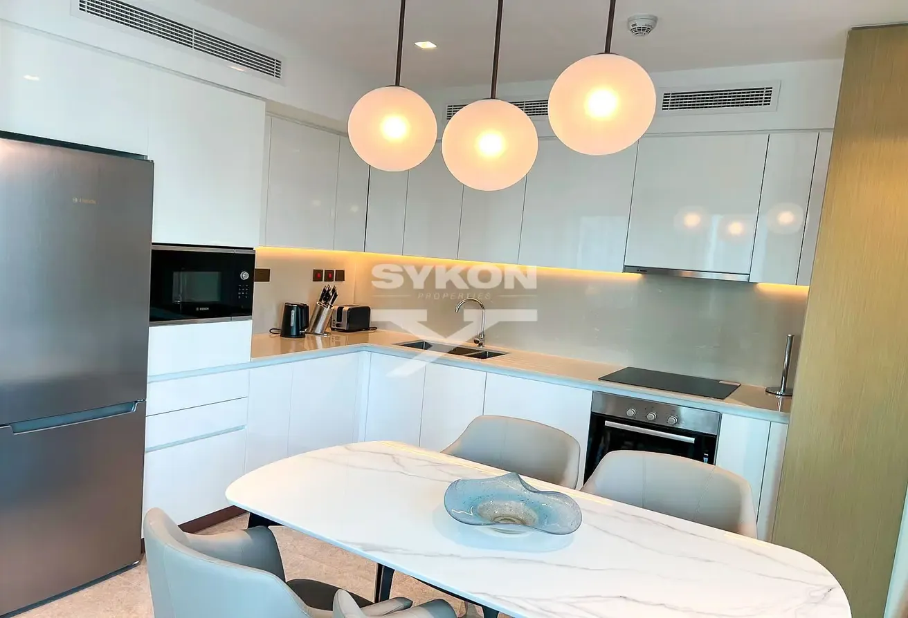 Furnished |  2 Bedroom | Marina and Creek Views