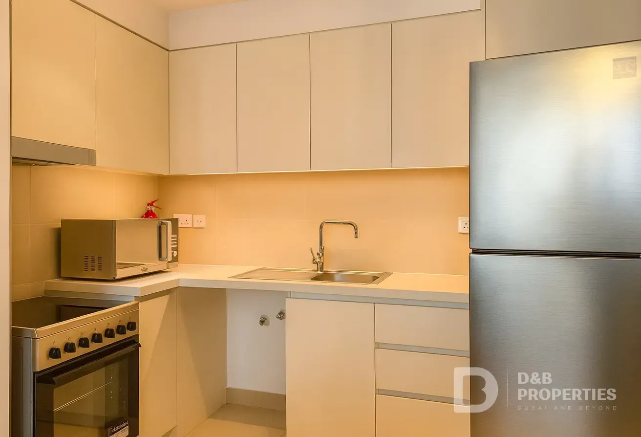 High-End | Park View | Bright Elegant Residence