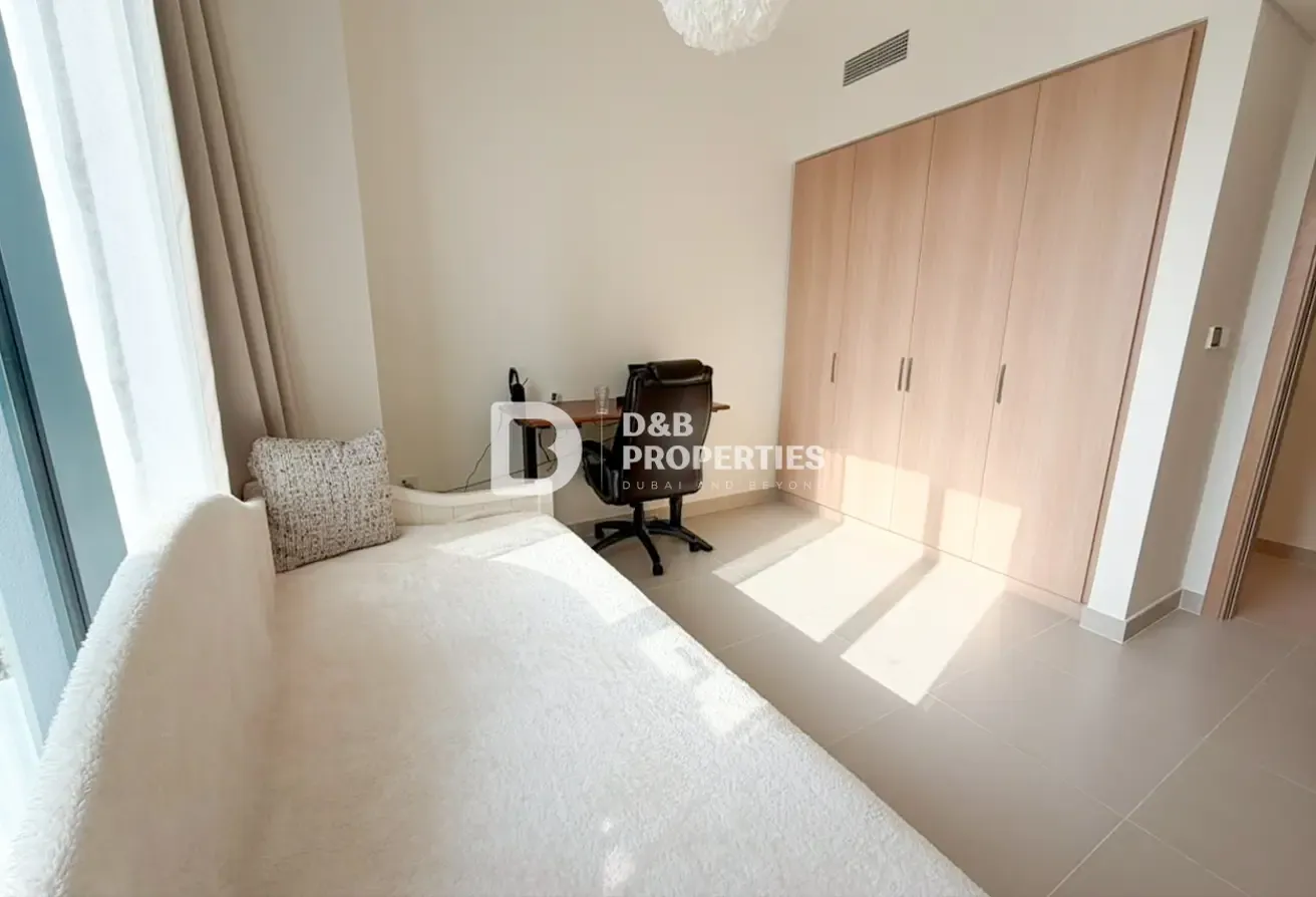 Burj Views | Upgraded | 3 Bed Plus Maid