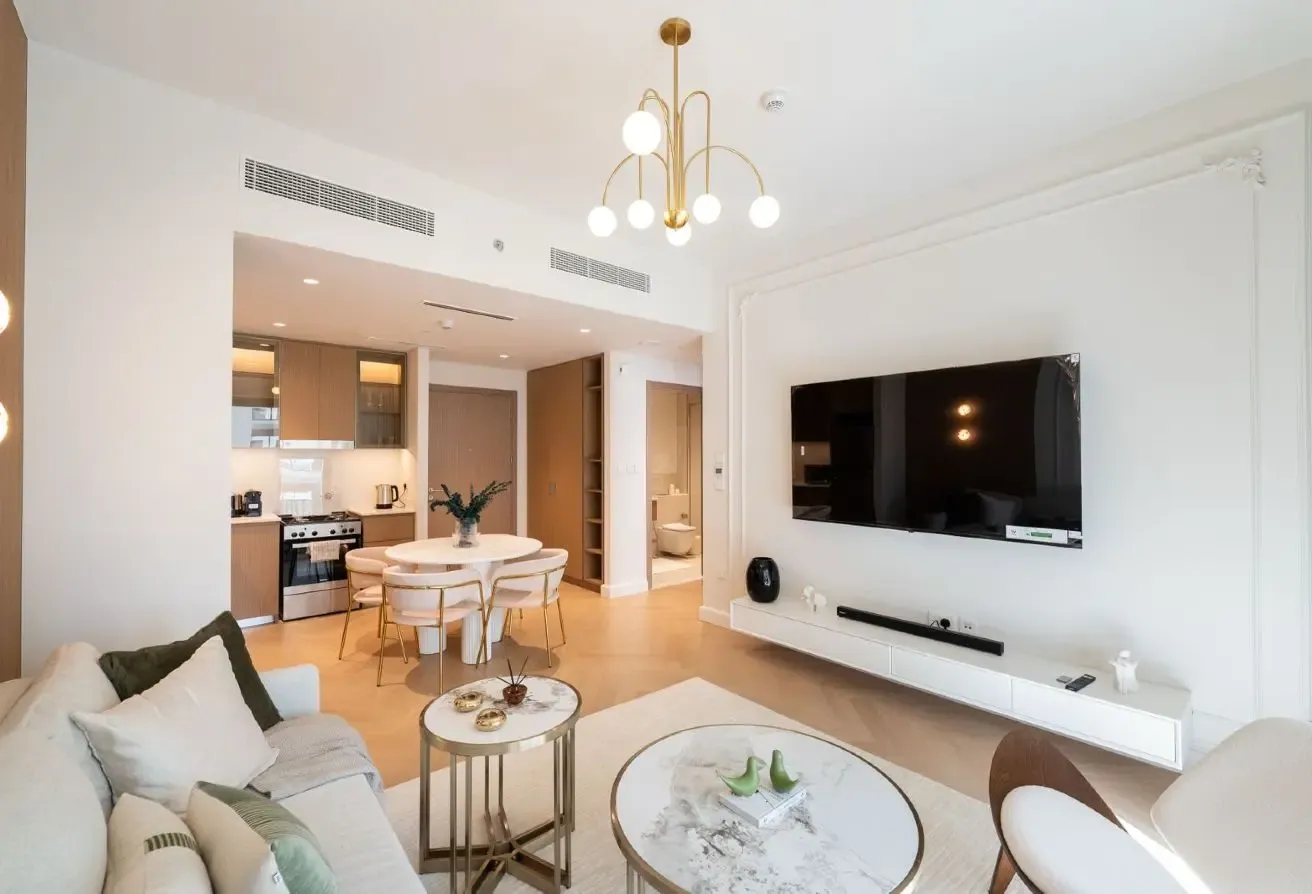 1BR Apartment | Cedar Building 4 | Creek Beach