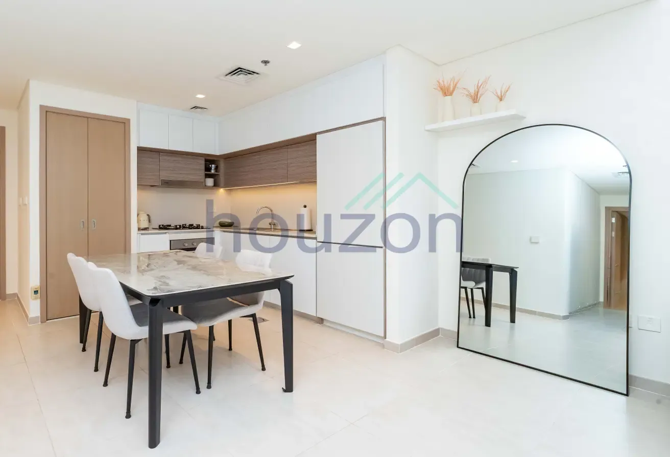 Spacious 1BR | Furnished | White Goods Included