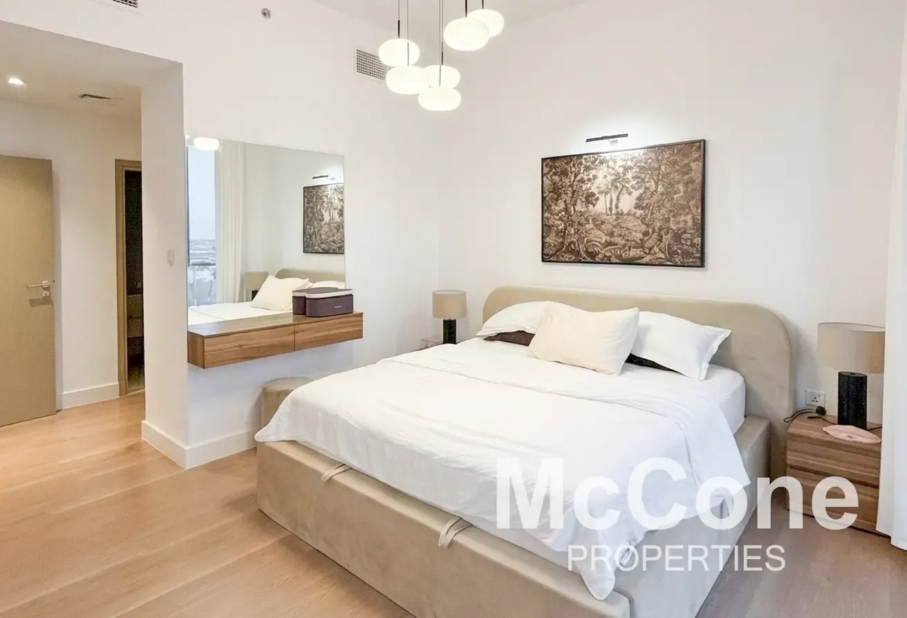 Fully Furnished | Prime Location | High Floor