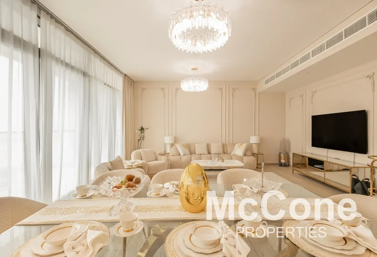 Luxury Interior | Upgraded | Unique-Layout