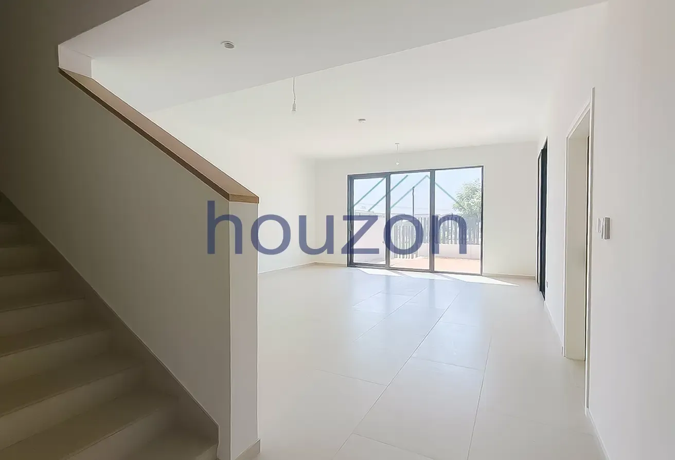 Spacious 4BR | Park View | Vastu Complaint
