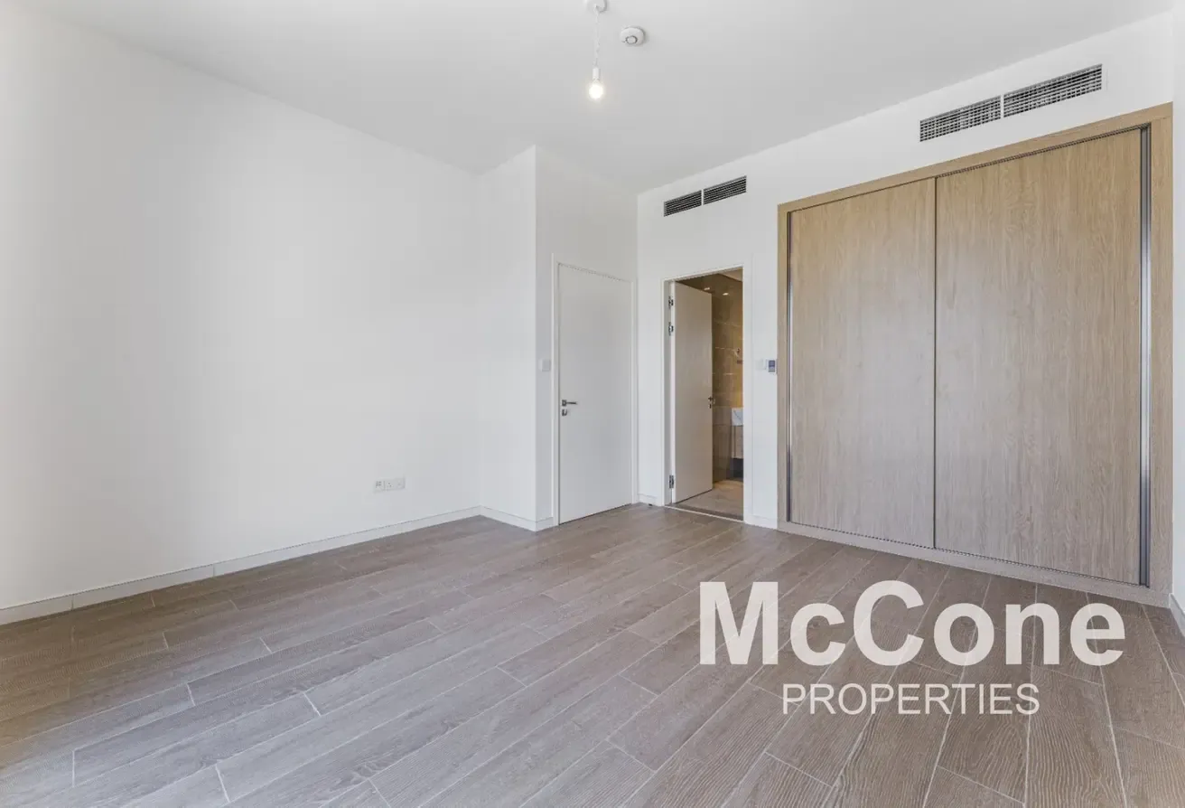 Single Row | Type 4A1 | Landscaped | Maids Room