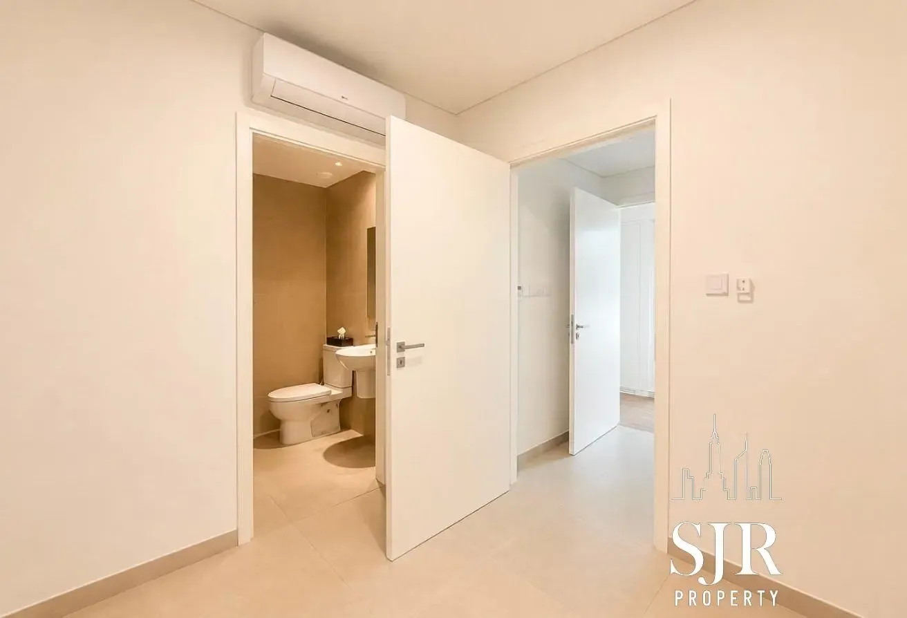 Motivated Landlord | Brand New | Single Row Corner