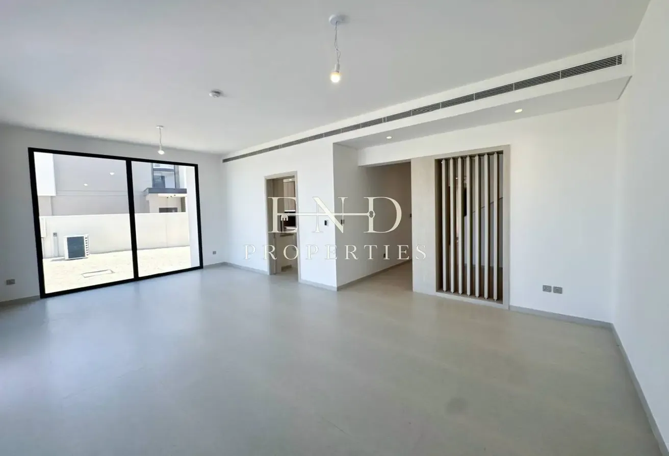 Private Pool | Vacant | Brand New